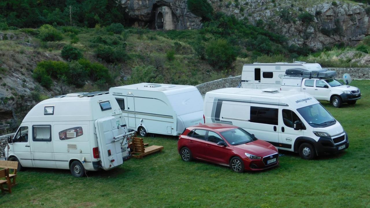 Auto Kamp Titograd Otel Podgoriçe Dış mekan fotoğraf